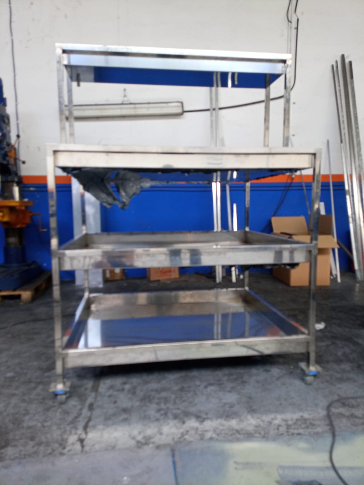 Mesa Inox de Doble Nivel con Balda Alta